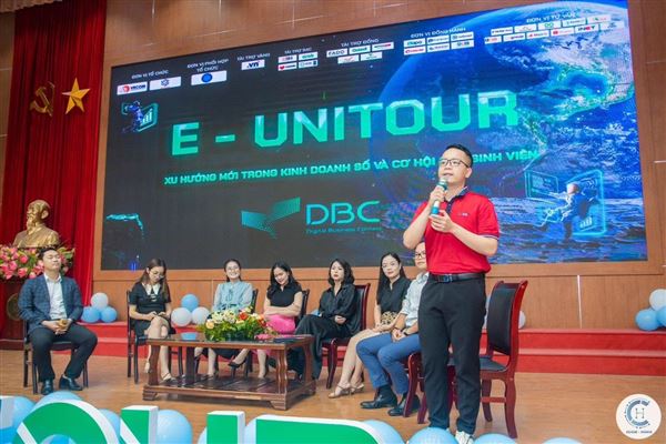 Sinh viên HUMG với E-UNITOUR 2023: “Xu hướng mới trong kinh doanh số và cơ hội cho sinh viên