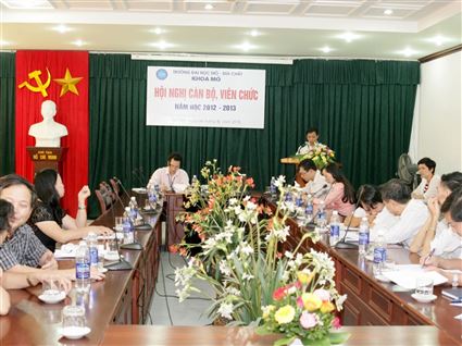 Cán bộ Bộ môn KTHL tham dự Hội nghị Cán bộ viên chức Khoa Mỏ