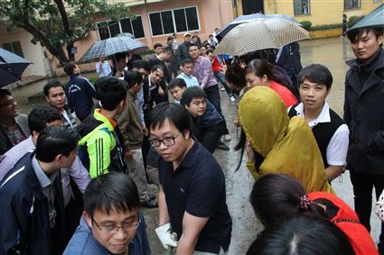 Cán bộ của bộ môn KTHL tham gia hội khỏe truyền thống 26/03