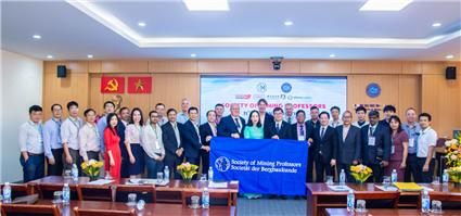 Trường Đại học Mỏ - Địa chất tổ chức thành công Hội nghị vùng Đông Nam Á của Hội Giáo sư mỏ thế giới