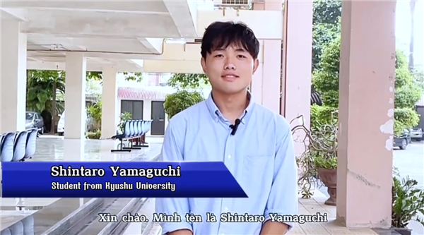 Kyushu students at HUMG 2023